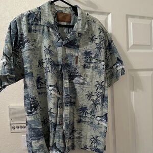 Large Clearwater Outfitters Men's Blue Tropical Print Shirt